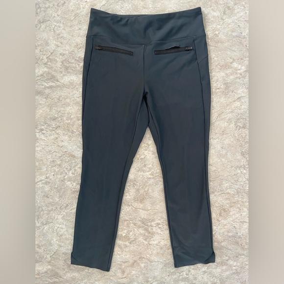 Athleta Womens Medium Charcoal Raw Hem Zipper Accent Metro Activewear Leggings - Picture 3 of 8